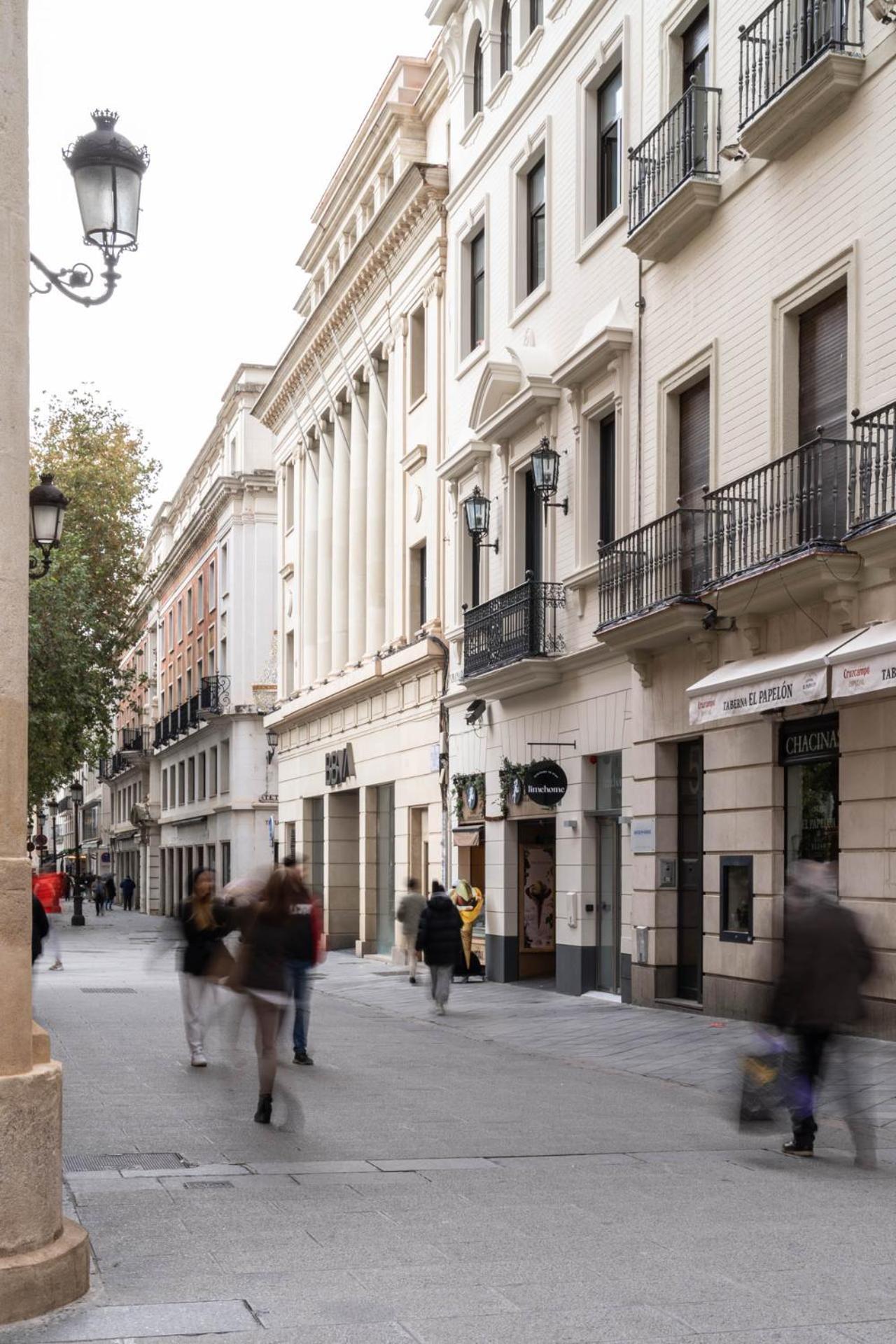 Limehome Sevilla Calle Granada Exterior foto